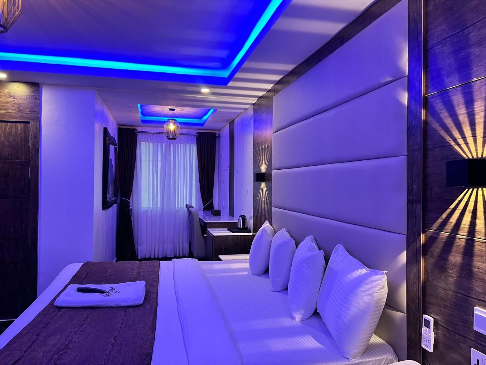 Presken Kuramo Waters Hotel Лагос Екстериор снимка