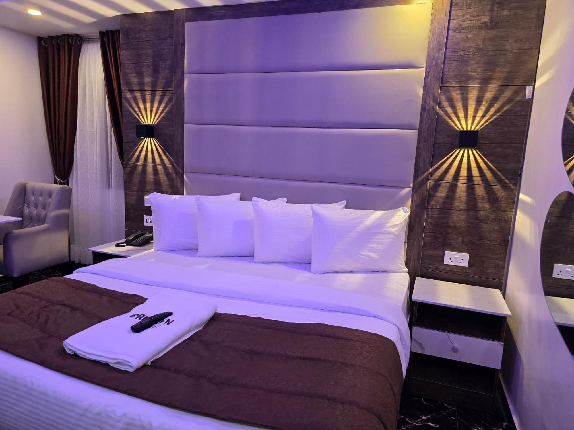 Presken Kuramo Waters Hotel Лагос Екстериор снимка